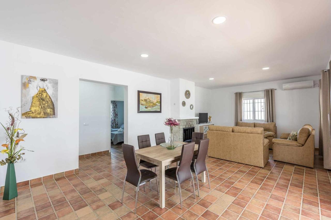 Casa Rural Brisa Del Valle La Puebla de Cazalla Kültér fotó